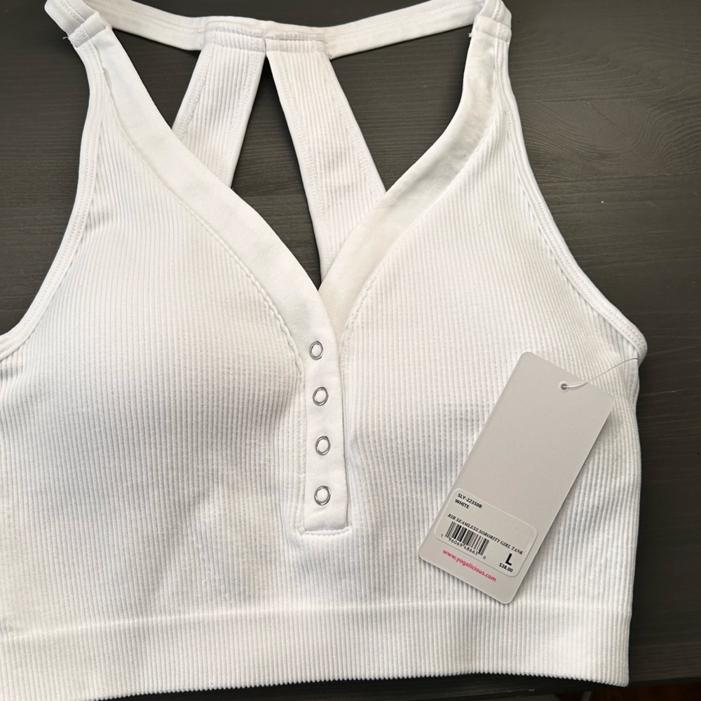 White Yogalicious Tank - Rib seamless - BRAND NEW WITH TAGS - size L